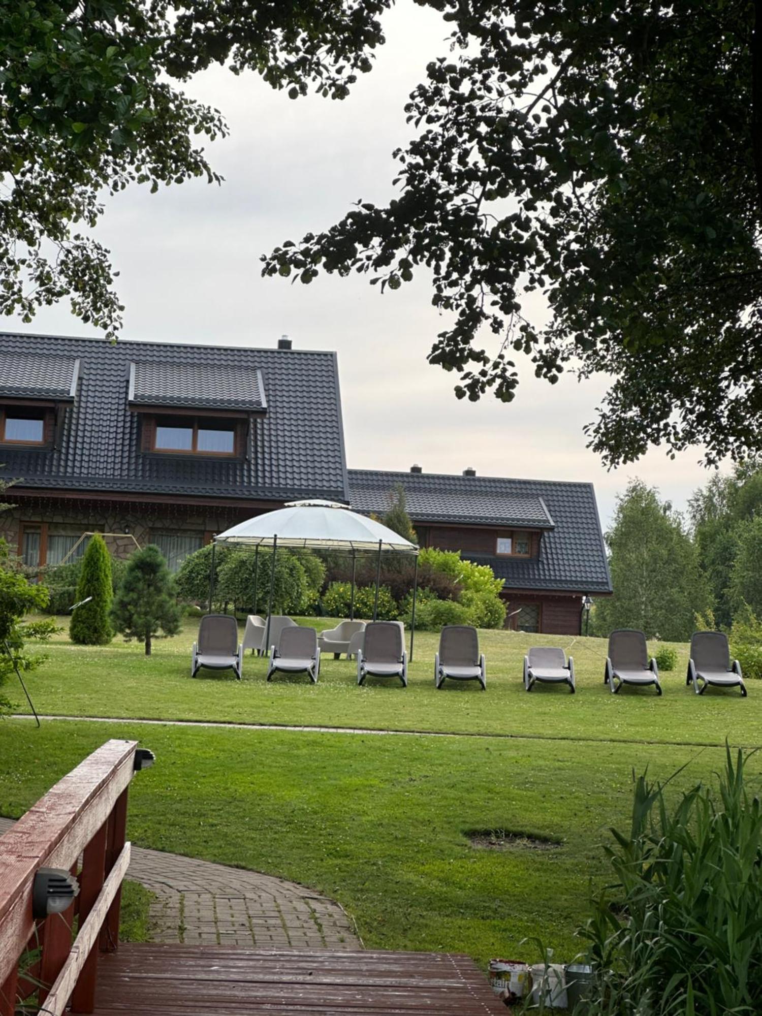 Viesai Country house *